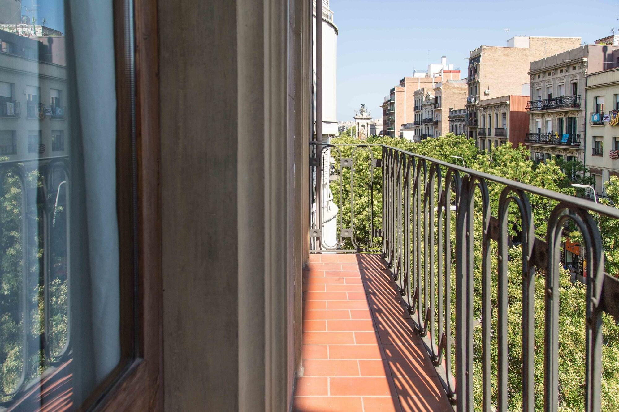 Casa Felipa Plaza Espana Барселона Екстериор снимка